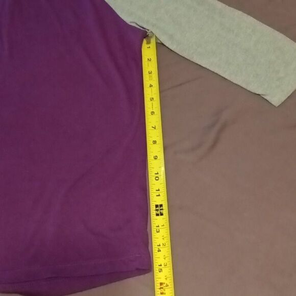 Athletic Works Ladies Tee - Size: L/G 12-14 (0453) - Picture 3 of 7